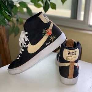 Nike Blazer Mid 77’s Pomegranate Edition